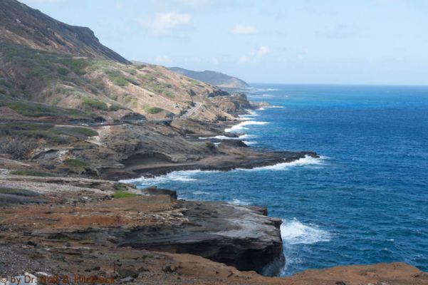 Molokai Lookout, Lanai Lookout
