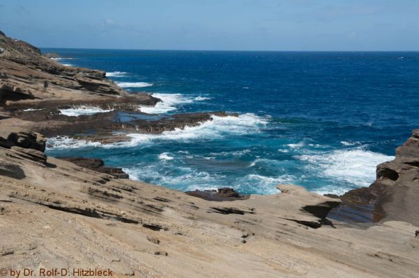 Molokai Lookout, Lanai Lookout
