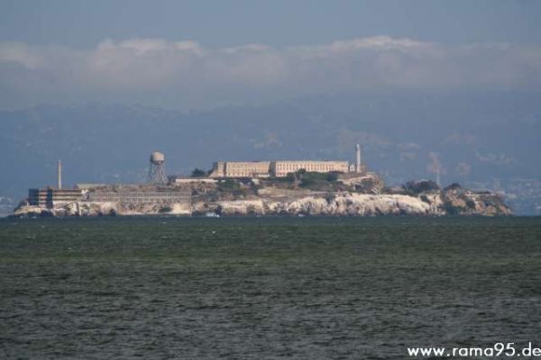 Alcatraz
Schlüsselwörter: Alcatraz