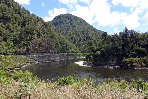 DSC02883 Kilkenny Lookout Buller River_k
