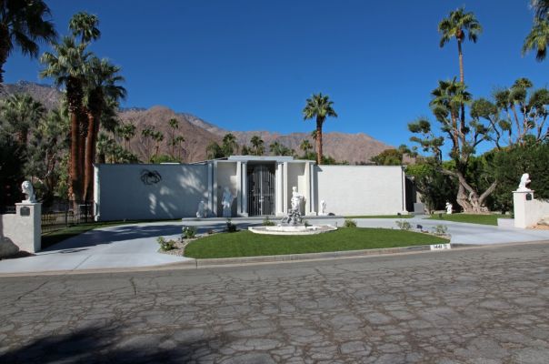 IMG_0382_Palm_Springs_Liberace_House_forum.jpg