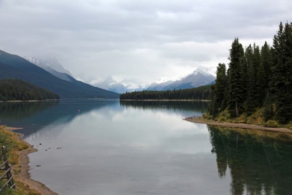 04 Maligne Lake
