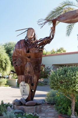 IMG_3702_DxO_raw_Scottsdale_Old_Town_Indianerskulptur_Forum.jpg