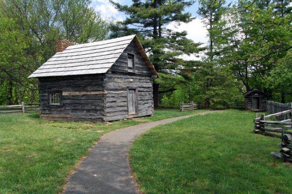 Puckett Cabin
