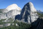 2006-09-29 05 Liberty Cap, Mt. Broderick und Half Dome.jpg