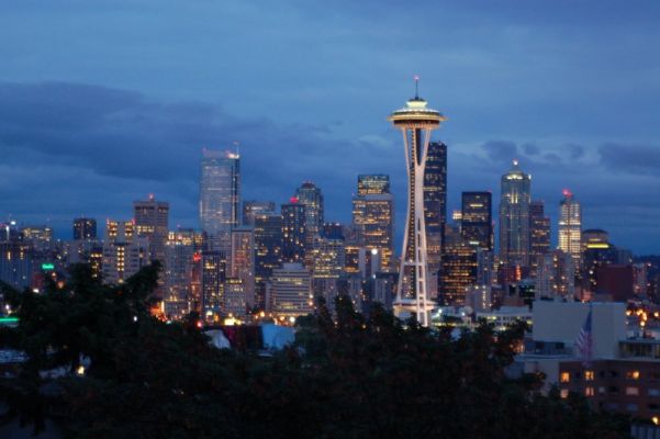 Space Needle
Blick auf Seattle vom Aussichtspunkt im Kerry Park
Schlüsselwörter: Seattle, Washington , Space Needle