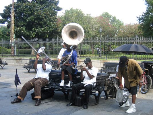  New Orleans- Sound 
