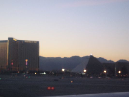 Feuer und Eis - Las Vegas und Nationalparks 2008
letzte Blicke auf Vegas
