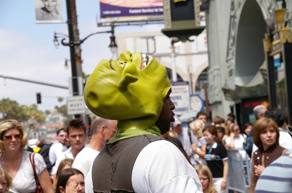 that's Hollywood
jetzt ist es raus: Shrek ist kein Grüner!
