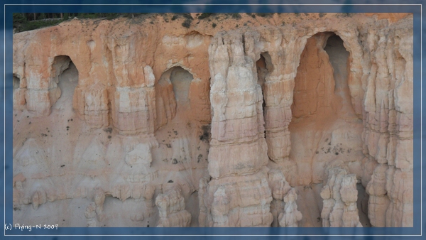 Bryce Canyon Grottos
