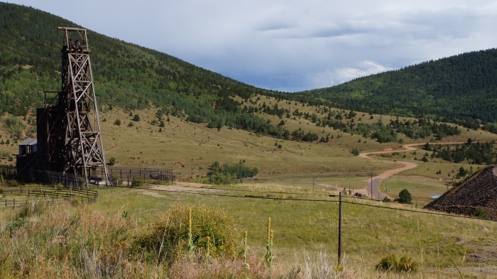 Gold Mine
im Hintergrund die Phantom Canyon Road
