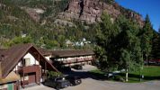 Twin Peaks Lodge